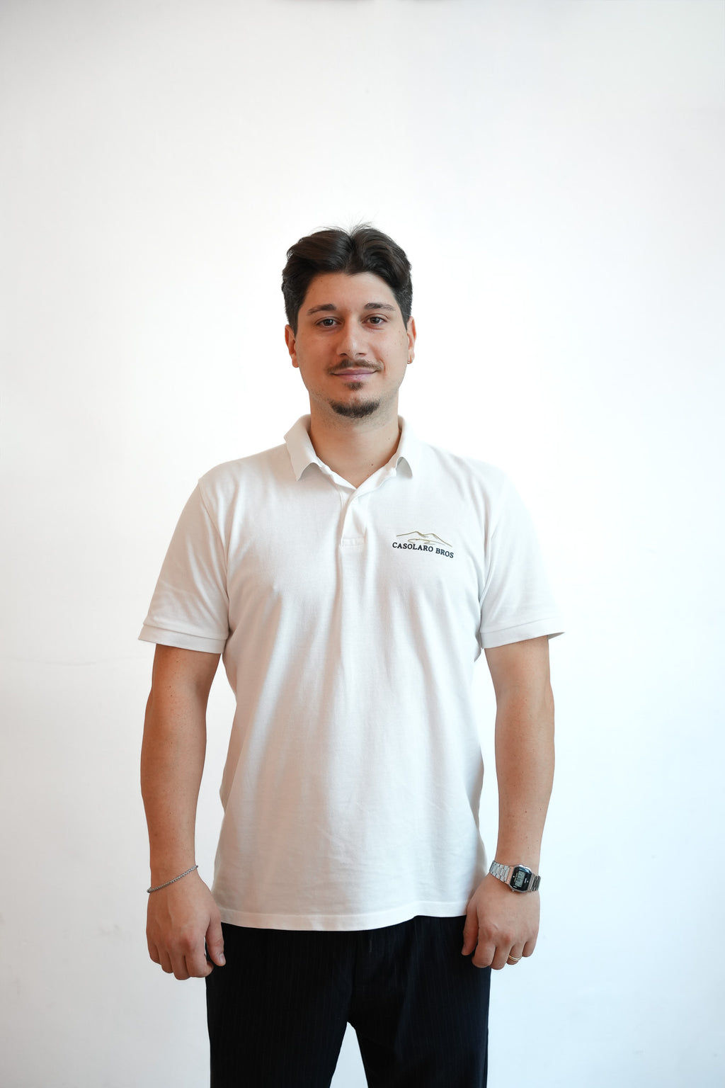 „Sorry if we are too loud… we are Italians🤌🏼“  Polo White